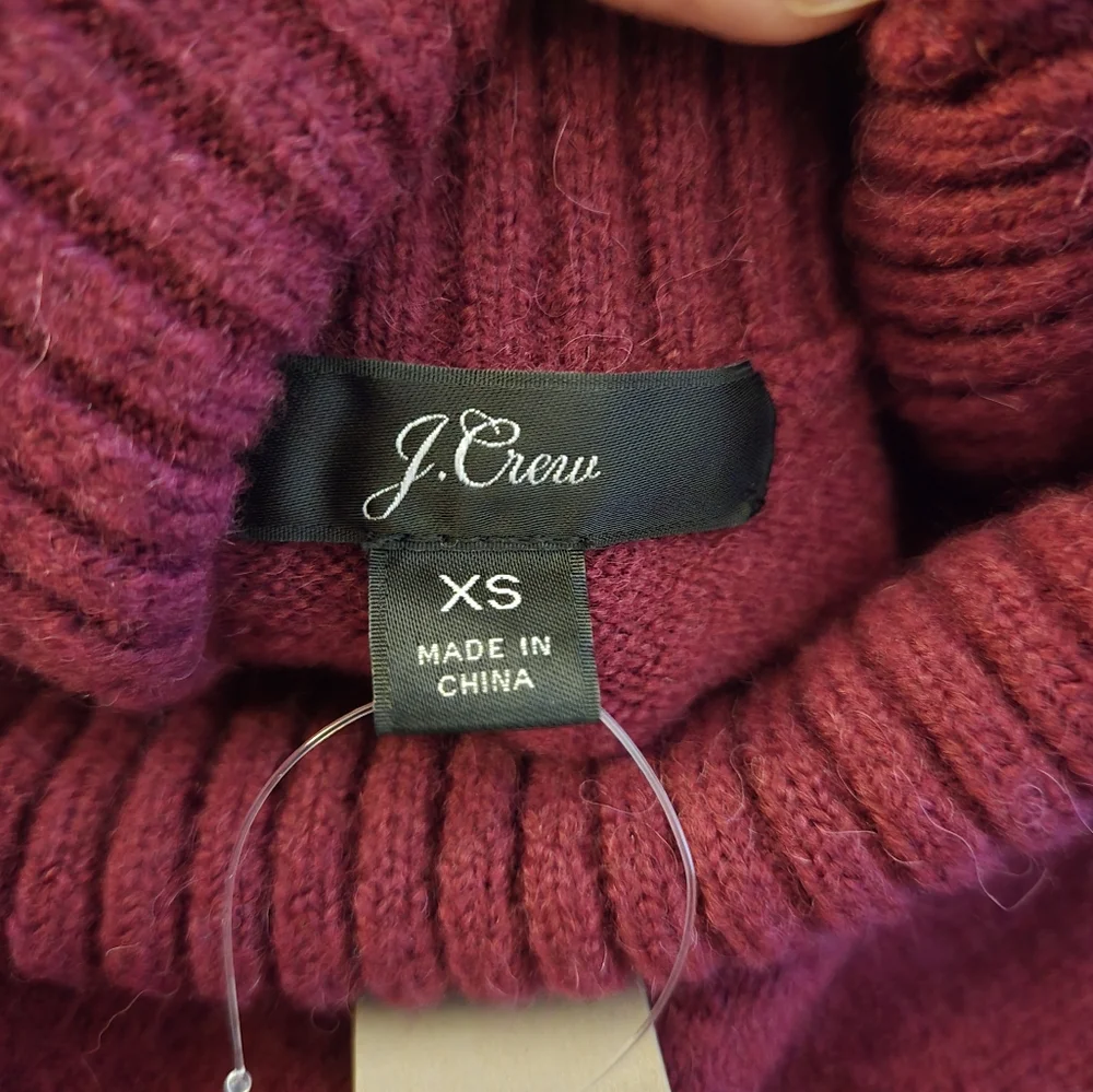 J. Crew wool blend turtleneck sweater size xs NWT
